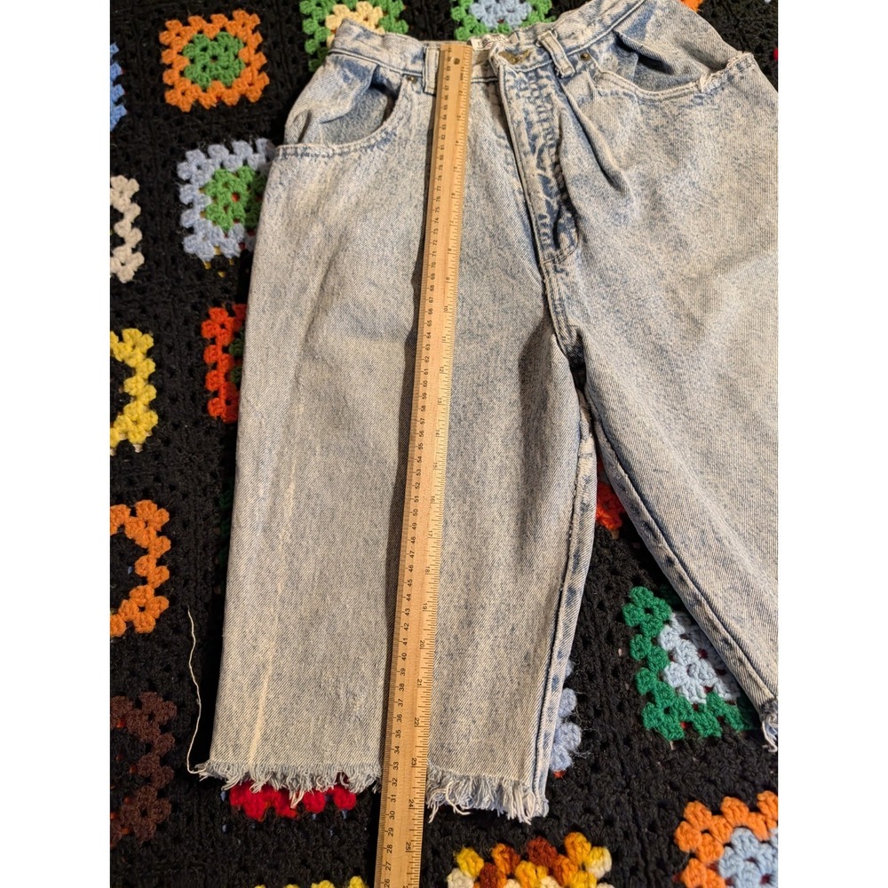 Vintage Essentials Sport Denim Shorts Acid Wash High Rise Retro 22" Waist 1990s - Picture 2 of 8